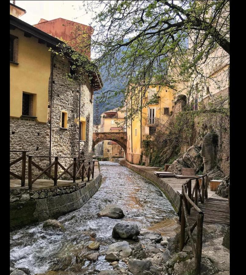 Bed and Breakfast Arcobaleno Campagna Exterior foto